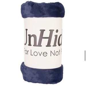 Unhide Lil Marsh Blanket in Navy